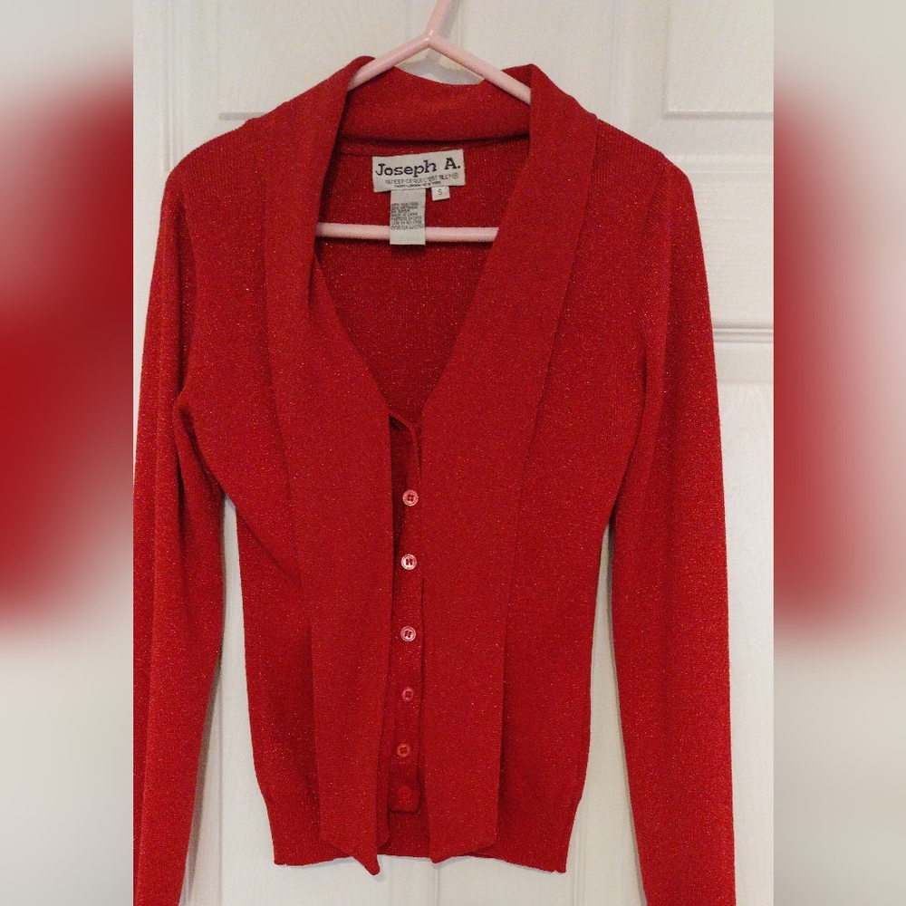 🌹🎈Chic Red 80% silk Knit Top - Picture 2 of 11